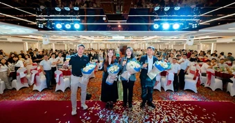 Hơn 350 khách mời hội tụ cùng Việt Nam Solar tại Gala Dinner 2026