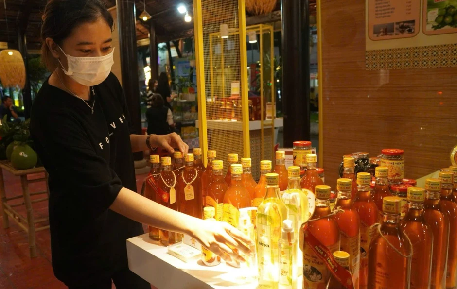 Hơn 90% lao động trở lại TP Hồ Chí Minh, doanh nghiệp tăng tốc sản xuất sau Tết Hơn 90% lao động trở lại TP Hồ Chí Minh, doanh nghiệp tăng tốc sản xuất sau Tết