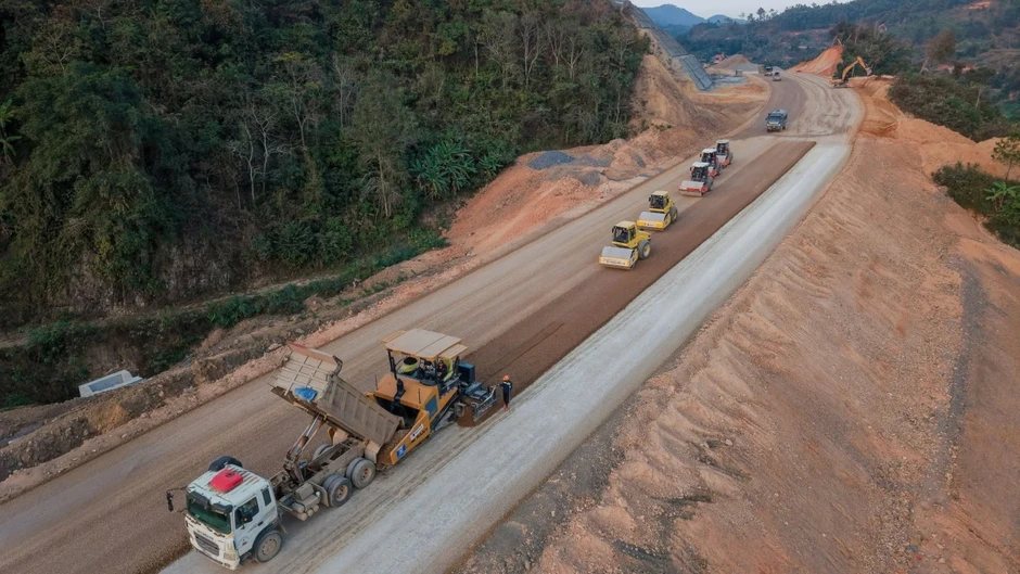 Huy động nguồn lực xã hội: Khi PPP trở thành trụ cột phát triển hạ tầng Huy động nguồn lực xã hội: Khi PPP trở thành trụ cột phát triển hạ tầng