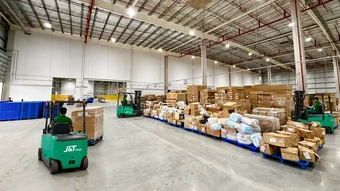 J&T Cargo ra mắt dịch vụ logistics toàn trình cho hàng nặng