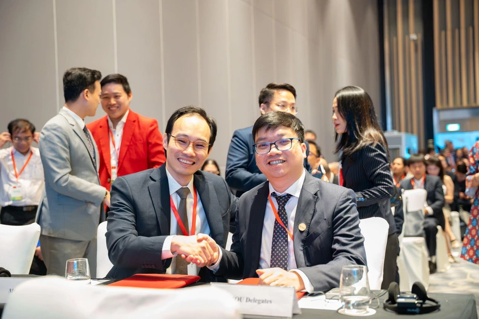 Kaopiz Holdings ký kết hợp tác với QuantumTX