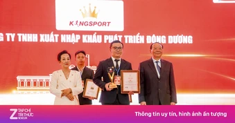 Kingsport ghi dấu ấn với cú đúp giải thưởng uy tín