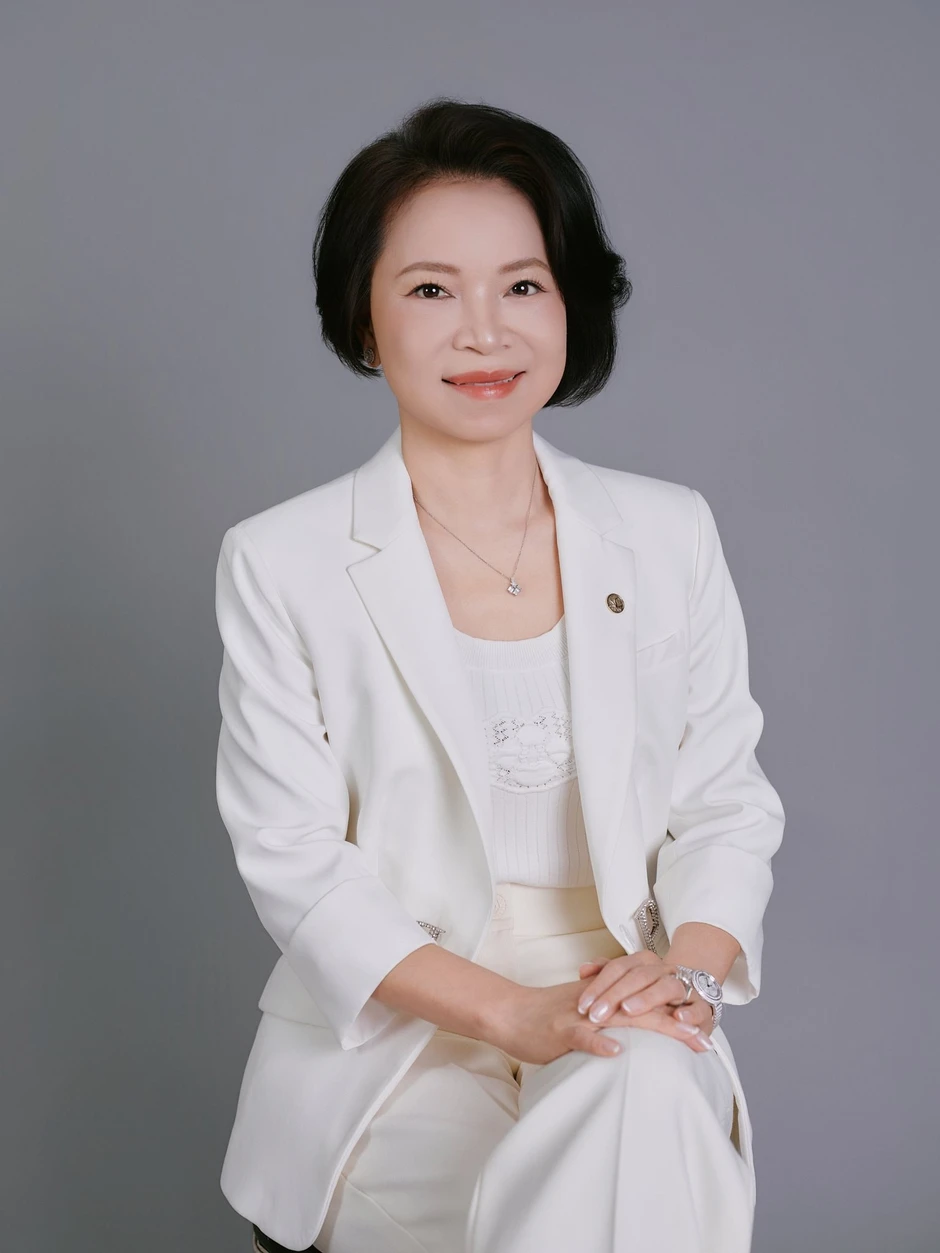 Kỷ lục chưa từng có: Việt Nam vừa có 8 tỷ phú USD, vợ và em vợ ông Phạm Nhật Vượng lần đầu góp mặt Kỷ lục chưa từng có: Việt Nam vừa có 8 tỷ phú USD, vợ và em vợ ông Phạm Nhật Vượng lần đầu góp mặt