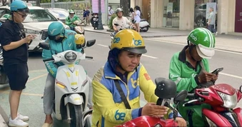 Lại tranh cãi "nảy lửa" quanh số liệu thị phần gọi xe công nghệ