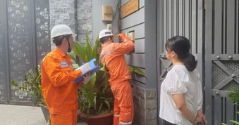 Lãnh đạo Điện lực TPHCM lý giải nguyên nhân tiền điện tăng mùa nắng nóng