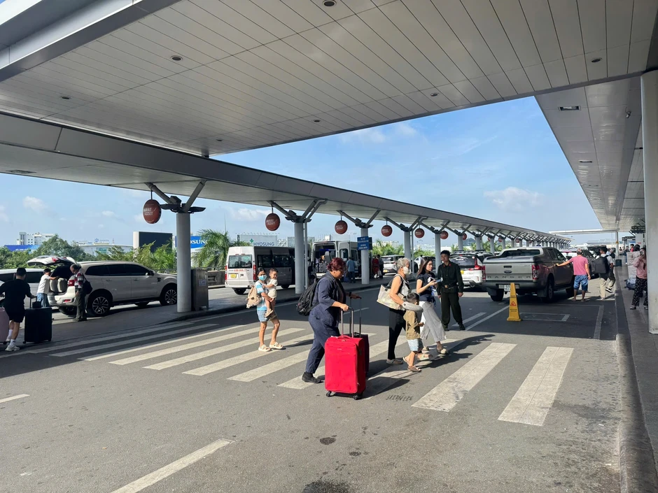 Long Thành thu phí 25 USD/khách bay quốc tế: Cao hay thấp so với sân bay khác? Long Thành thu phí 25 USD/khách bay quốc tế: Cao hay thấp so với sân bay khác?