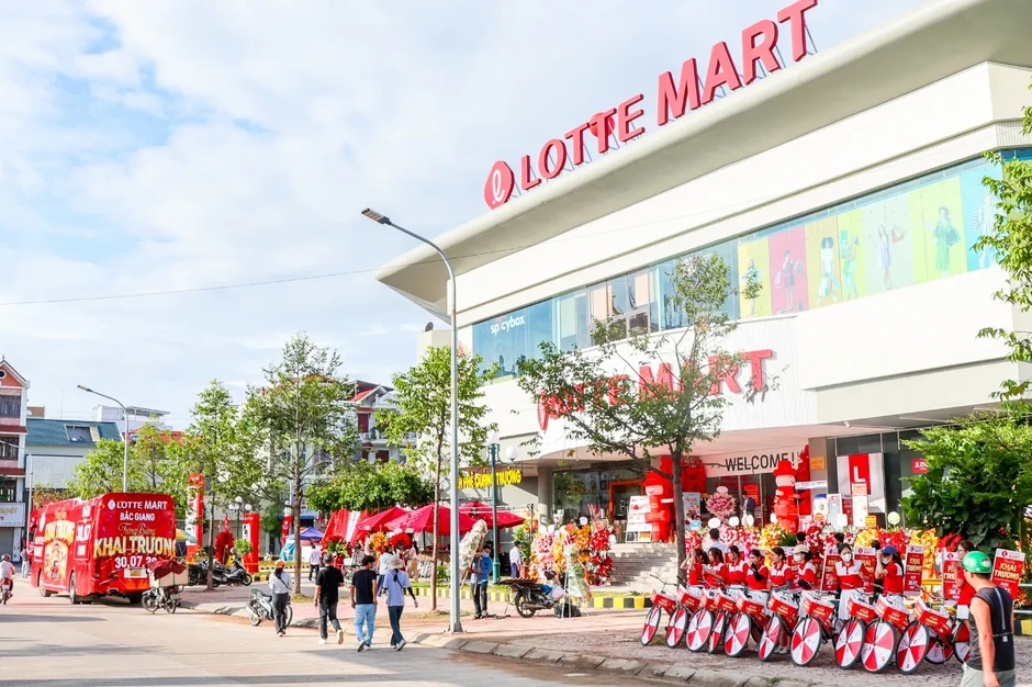 LOTTE MART chính thức khai trương siêu thị mới tại Bắc Giang với chuỗi ưu đãi lớn LOTTE MART chính thức khai trương siêu thị mới tại Bắc Giang với chuỗi ưu đãi lớn
