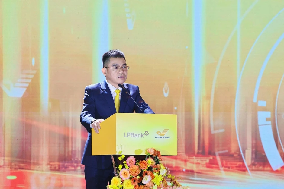 LPBank và Vietnam Post nâng cấp hợp tác, đẩy mạnh chuyển đổi số LPBank và Vietnam Post nâng cấp hợp tác, đẩy mạnh chuyển đổi số