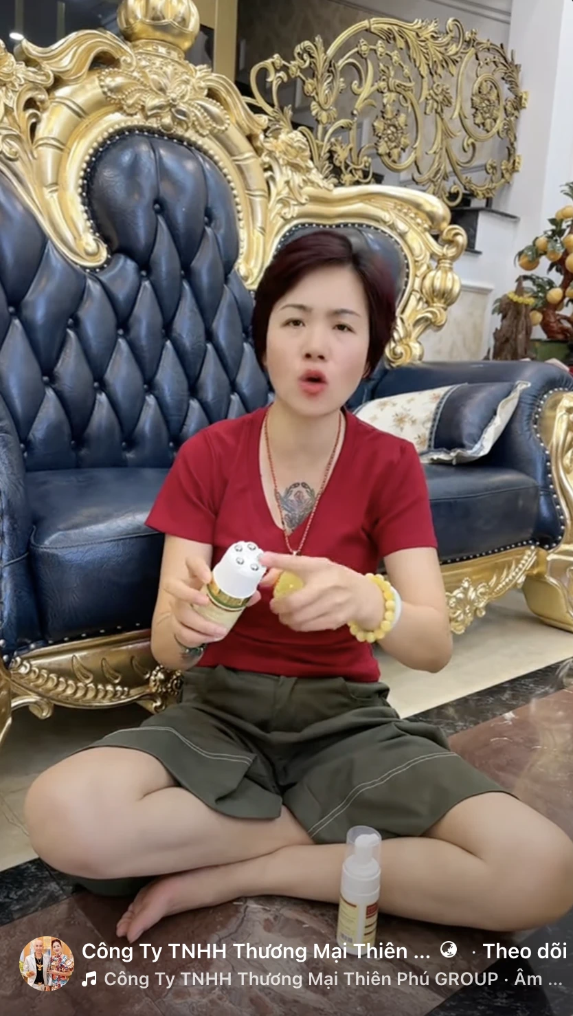 'Ma trận' kinh doanh phía sau vợ chồng Phú Lê 'Ma trận' kinh doanh phía sau vợ chồng Phú Lê