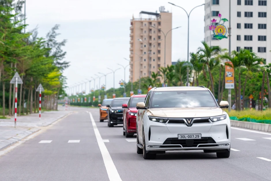 Mang 1,5 tỷ đồng đi tìm mẫu ô tô “hưởng thụ” nhất thị trường Mang 1,5 tỷ đồng đi tìm mẫu ô tô “hưởng thụ” nhất thị trường