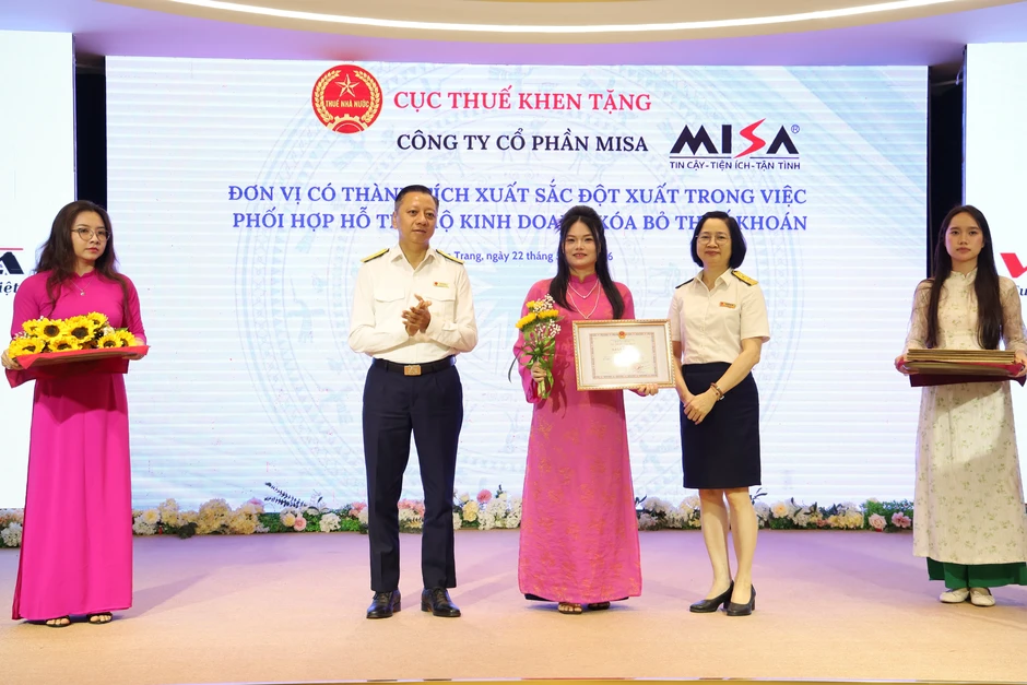 MISA được Cục Thuế khen thưởng đột xuất trong công tác xóa bỏ thuế khoán MISA được Cục Thuế khen thưởng đột xuất trong công tác xóa bỏ thuế khoán