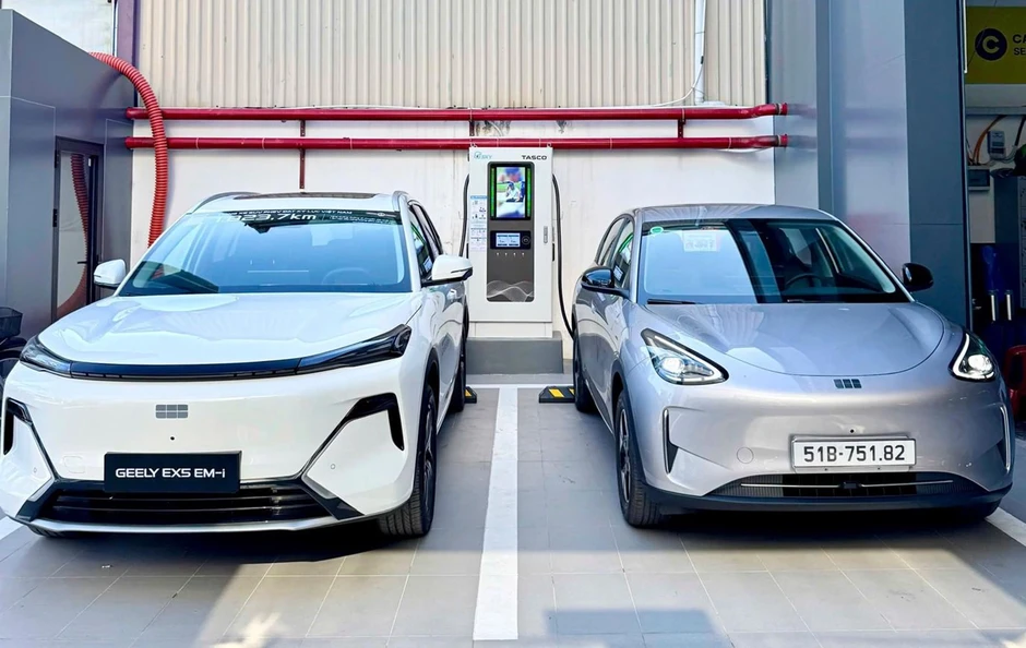 Mô hình eRoaming và đòn bẩy cho dải xe xanh Geely tại Việt Nam Mô hình eRoaming và đòn bẩy cho dải xe xanh Geely tại Việt Nam