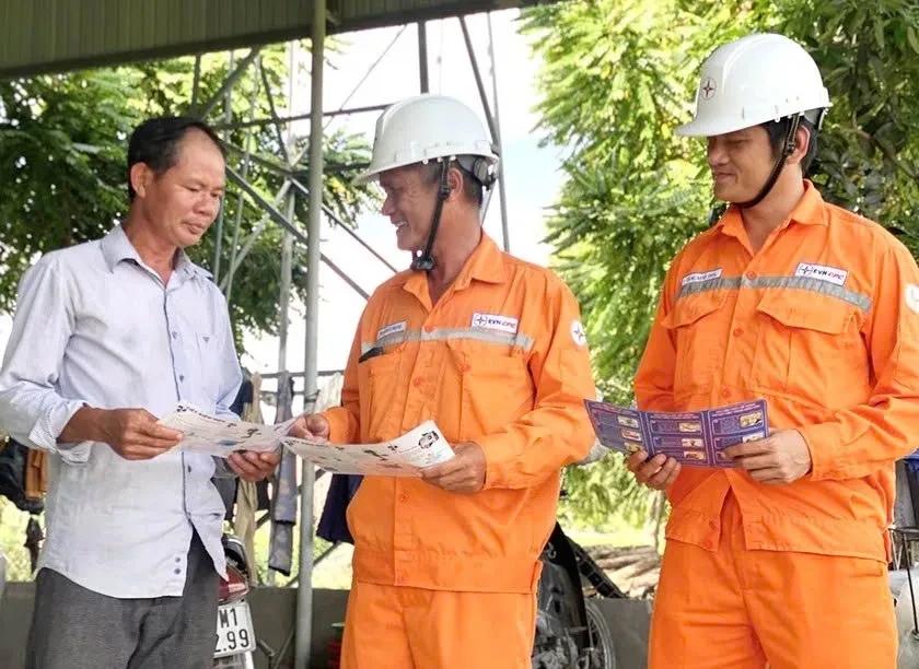Nắng nóng 2026: Vì sao hóa đơn tiền điện dễ tăng mạnh? Nắng nóng 2026: Vì sao hóa đơn tiền điện dễ tăng mạnh?