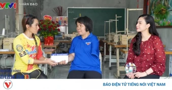 Người phụ nữ khiếm khuyết gần 20 năm đồng hành cùng hơn 720 người khuyết tật
