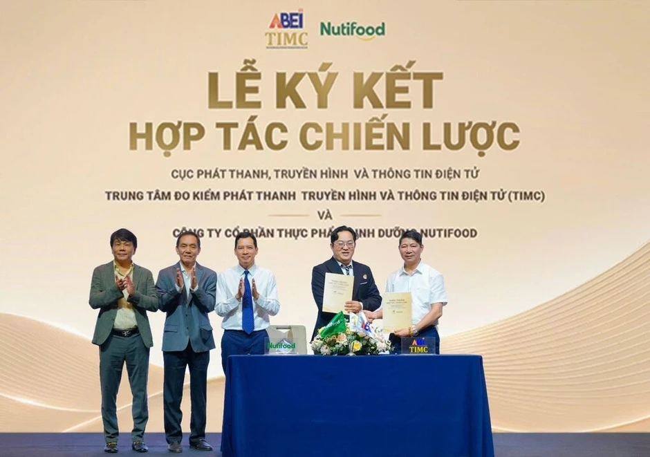 Nutifood hợp tác phát triển nhân lực thương mại trên mạng xã hội Nutifood hợp tác phát triển nhân lực thương mại trên mạng xã hội