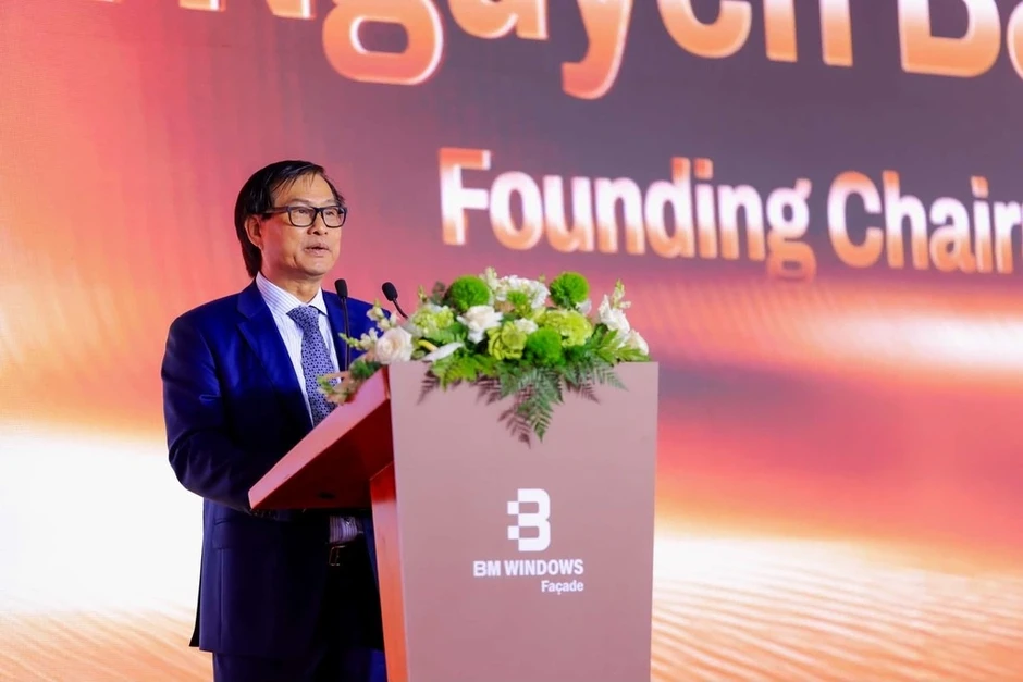 Ông Nguyễn Bá Dương: Chọn dự án có kỹ thuật cao thay vì mở rộng bằng mọi giá Ông Nguyễn Bá Dương: Chọn dự án có kỹ thuật cao thay vì mở rộng bằng mọi giá