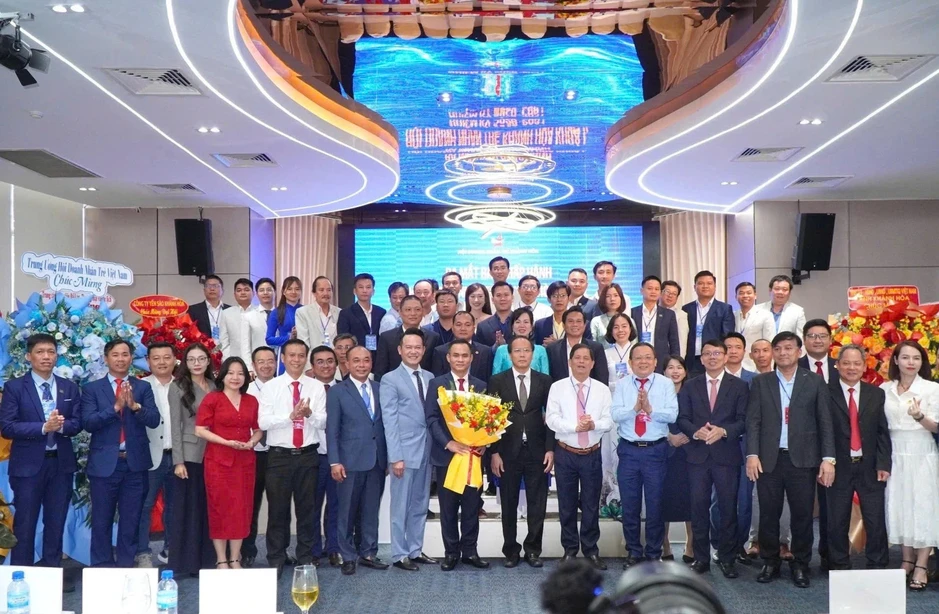 Ông Nguyễn Thanh Hải giữ chức Chủ tịch Hội Doanh nhân trẻ Khánh Hòa Ông Nguyễn Thanh Hải giữ chức Chủ tịch Hội Doanh nhân trẻ Khánh Hòa