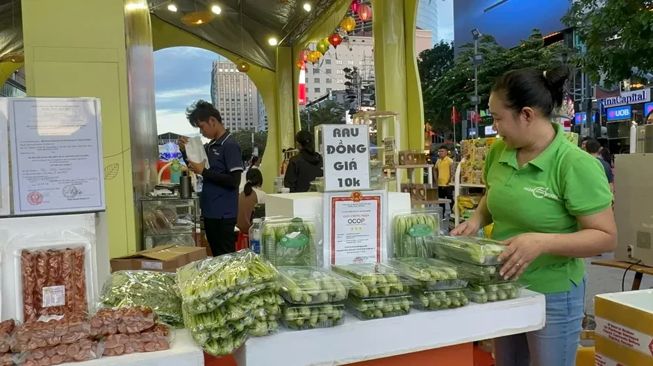 Ông Trần Ngọc Hưng được bầu làm Chủ tịch Liên minh Hợp tác xã TPHCM Ông Trần Ngọc Hưng được bầu làm Chủ tịch Liên minh Hợp tác xã TPHCM