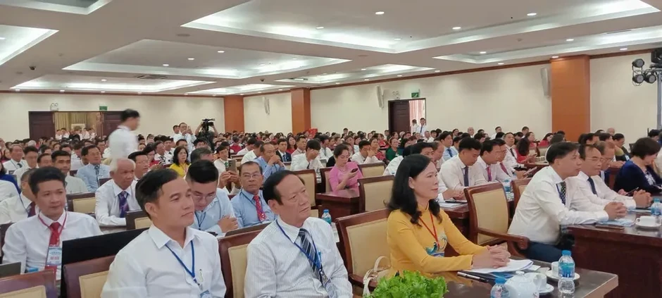 Ông Trần Ngọc Hưng được bầu làm Chủ tịch Liên minh Hợp tác xã TPHCM Ông Trần Ngọc Hưng được bầu làm Chủ tịch Liên minh Hợp tác xã TPHCM