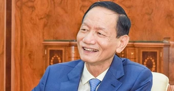 Ông Vũ Văn Tiền: Các ngân hàng khác phát triển như thế, tôi không chịu nổi nữa nên phải quay lại làm Chủ tịch ABBank