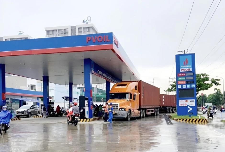 Petrovietnam và bài toán ổn định cung ứng xăng dầu Petrovietnam và bài toán ổn định cung ứng xăng dầu