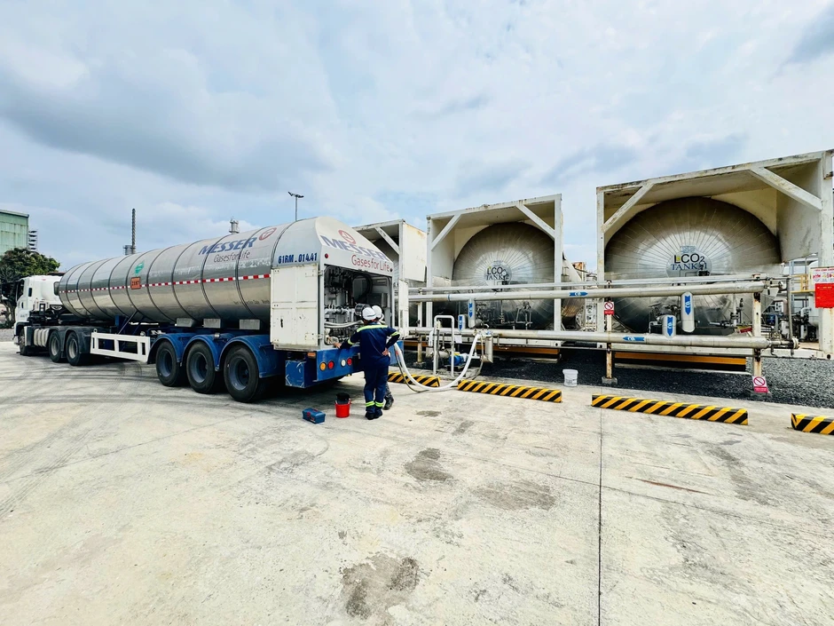 Phân bón Cà Mau thu hàng chục tỉ đồng mỗi năm nhờ bán khí thải Phân bón Cà Mau thu hàng chục tỉ đồng mỗi năm nhờ bán khí thải