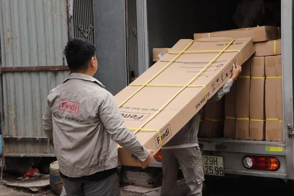 Phòng tắm kính Fendi: Hành trình 10 năm thiết lập tiêu chuẩn đồng bộ tại Việt Nam