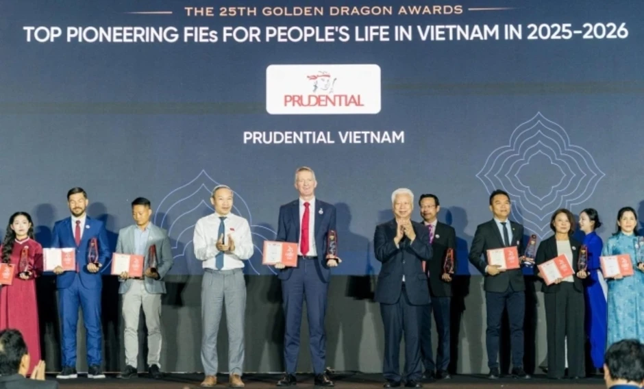 Prudential nhận giải thưởng Rồng Vàng nhờ định hướng phát triển bền vững