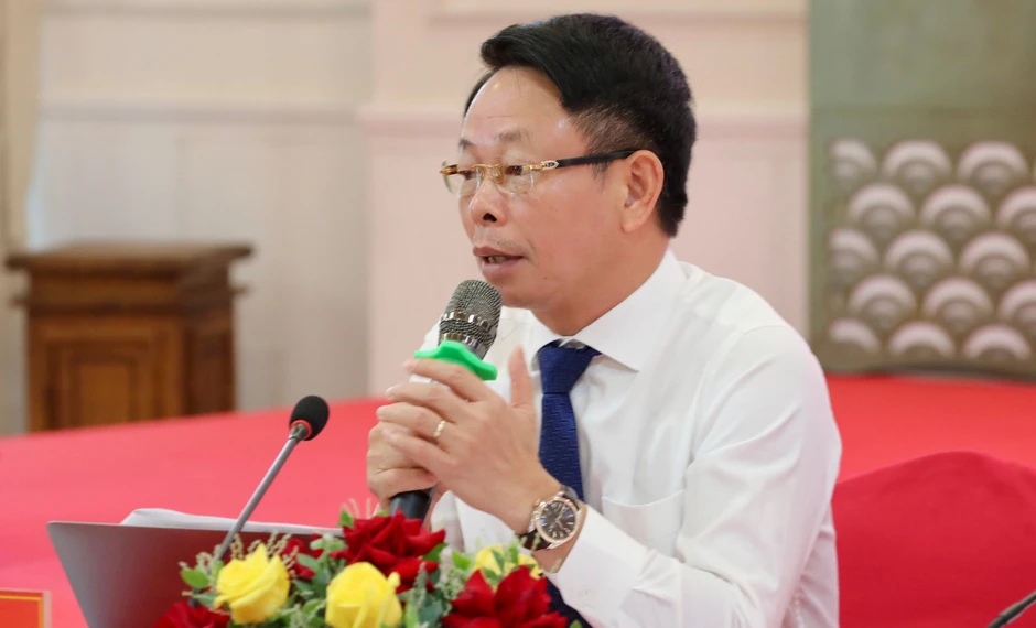 Quần thể chim yến lớn nhất châu Á ở Khánh Hòa đối diện nhiều mối đe dọa Quần thể chim yến lớn nhất châu Á ở Khánh Hòa đối diện nhiều mối đe dọa