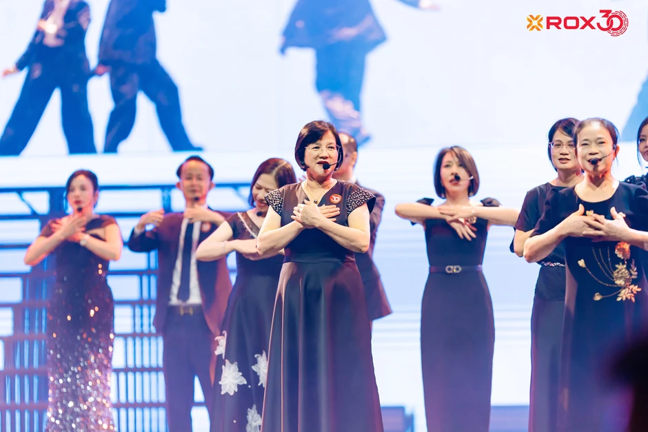 ROX30 Concert: Bản giao hưởng của ký ức, ánh sáng và khát vọng vươn xa
