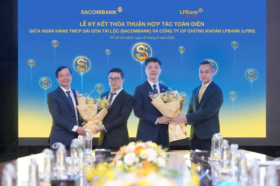 Sacombank và LPBS ký kết hợp tác, gia tăng tiện ích cho khách hàng