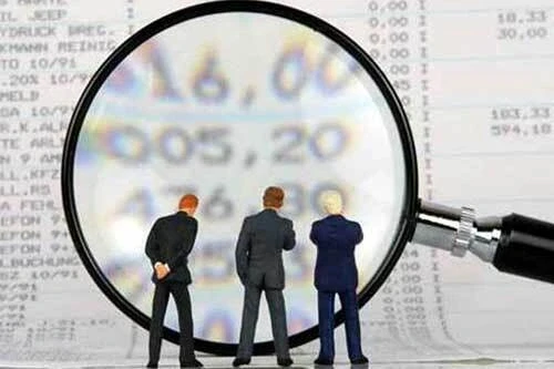 Sai sót trọng yếu, kiểm toán viên PwC bị đình chỉ tư cách Sai sót trọng yếu, kiểm toán viên PwC bị đình chỉ tư cách