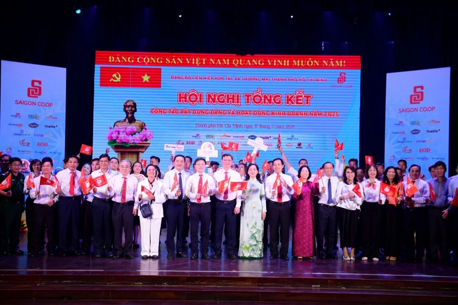 Saigon Co.op khẳng định bản lĩnh chính trị – Bứt phá trong kỷ nguyên số Saigon Co.op khẳng định bản lĩnh chính trị – Bứt phá trong kỷ nguyên số