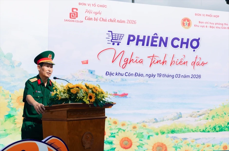 Saigon Co.op mang “siêu thị đất liền” ra đặc khu Côn Đảo với Phiên chợ nghĩa tình
