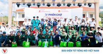 Saigon Co.op mang “siêu thị đất liền” ra đặc khu Côn Đảo với Phiên chợ nghĩa tình