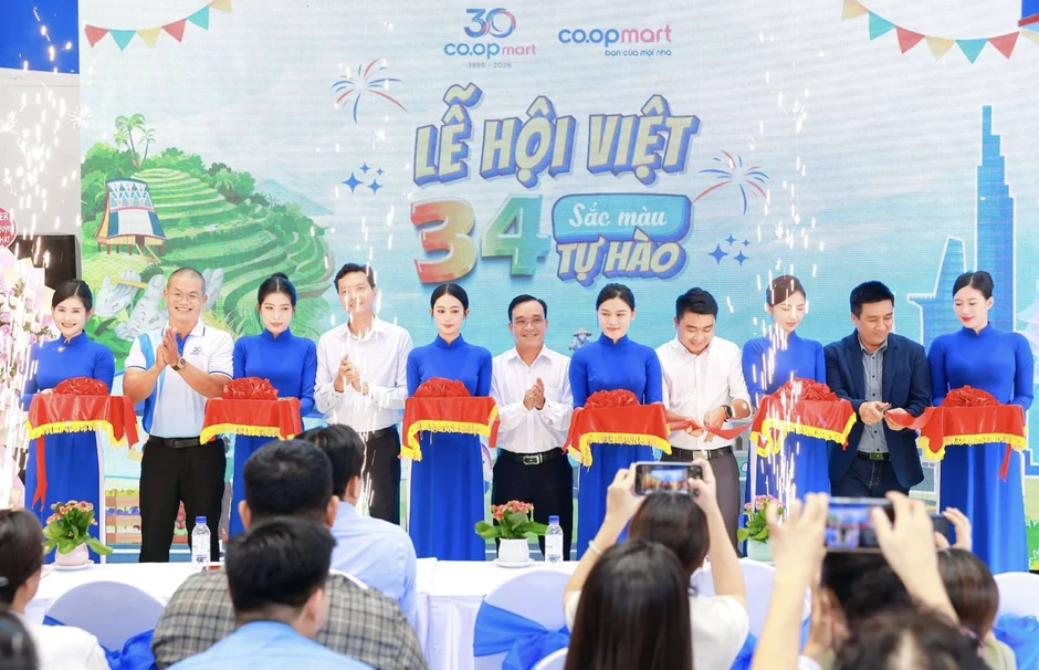Saigon Co.op tổ chức 'Lễ hội Việt - 34 sắc màu tự hào' Saigon Co.op tổ chức 'Lễ hội Việt - 34 sắc màu tự hào'