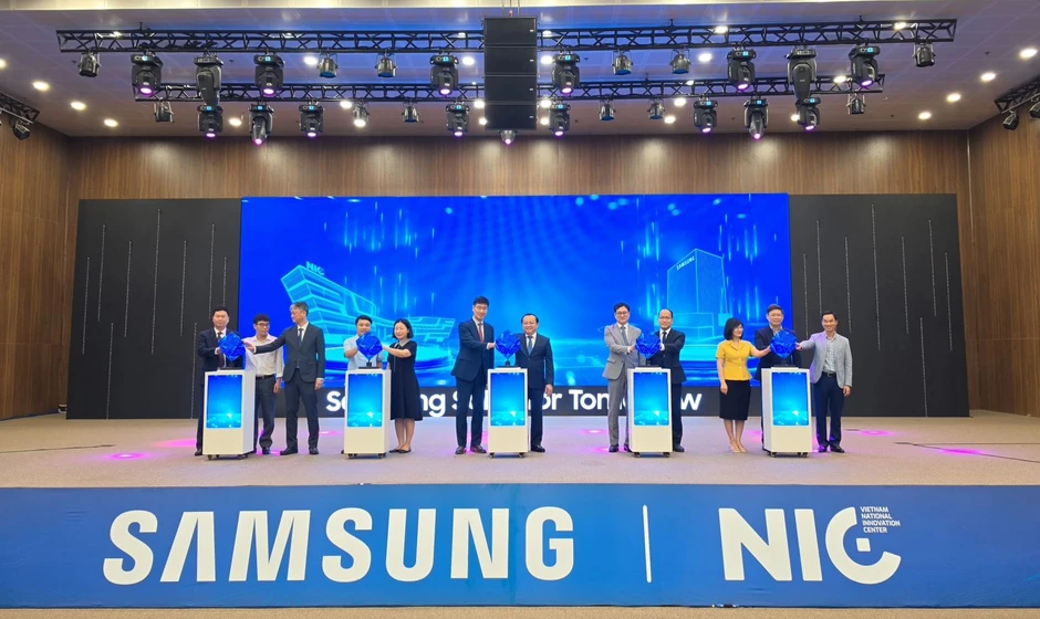 Samsung thúc đẩy hợp tác chiến lược công - tư trong phát triển nhân tài công nghệ Samsung thúc đẩy hợp tác chiến lược công - tư trong phát triển nhân tài công nghệ