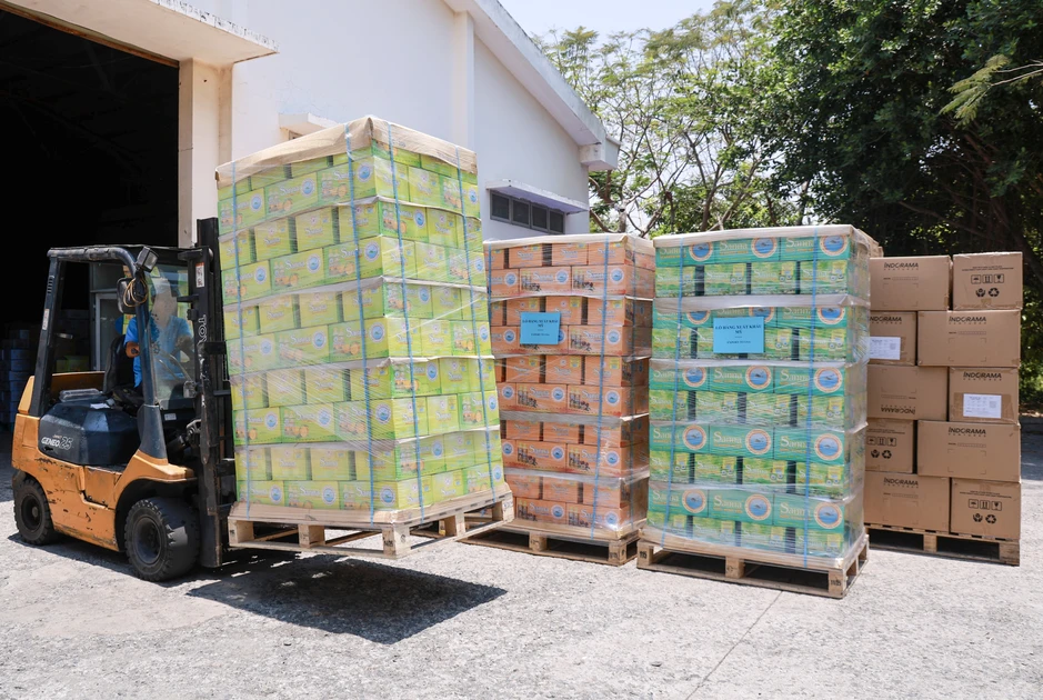 Sanna Khánh Hòa lần đầu xuất khẩu nước giải khát sang Mỹ Sanna Khánh Hòa lần đầu xuất khẩu nước giải khát sang Mỹ