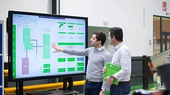 Schneider Electric: 'Xanh hóa, số hóa sẽ định hình tương lai hạ tầng điện'