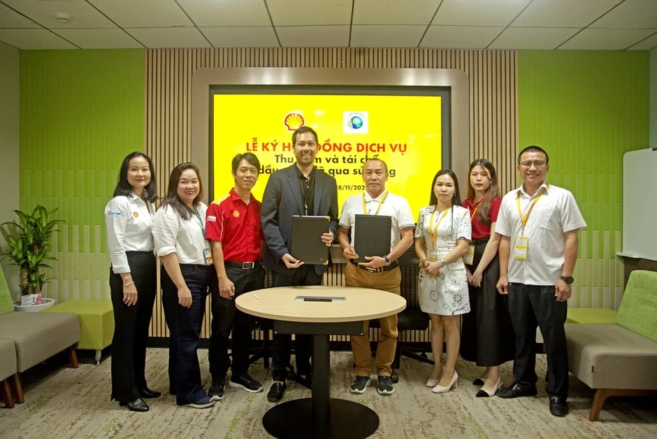 Shell Việt Nam đẩy mạnh tái chế dầu động cơ Shell Việt Nam đẩy mạnh tái chế dầu động cơ
