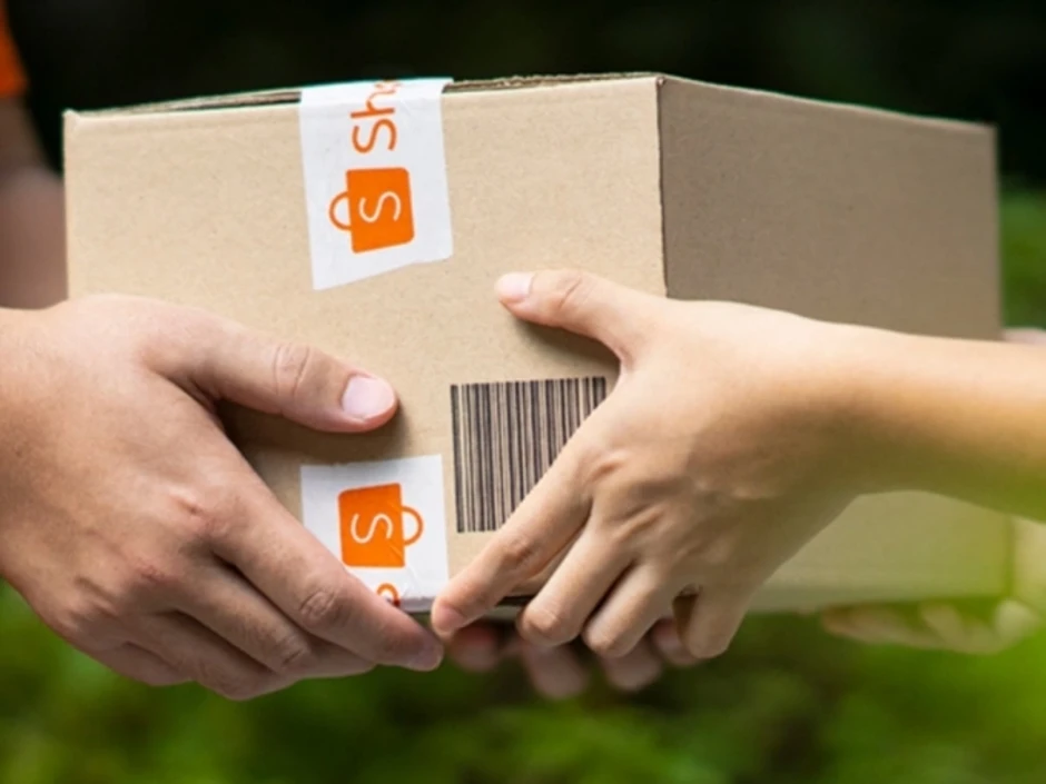 Shopee Việt Nam: 'Phí sàn gắn liền với bài toán chất lượng tăng trưởng' Shopee Việt Nam: 'Phí sàn gắn liền với bài toán chất lượng tăng trưởng'