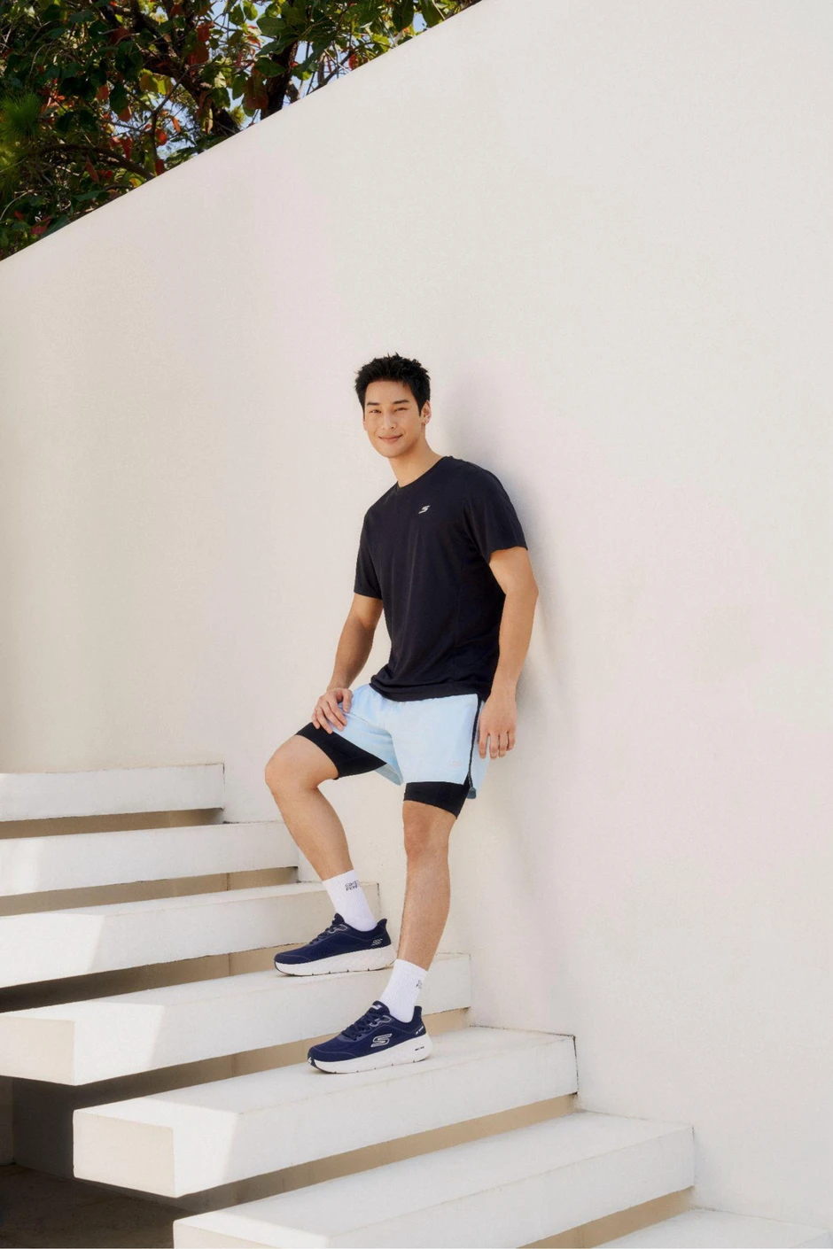 Skechers GOWalk Max Cushioning Flex - thoải mái trong từng chuyển động Skechers GOWalk Max Cushioning Flex - thoải mái trong từng chuyển động