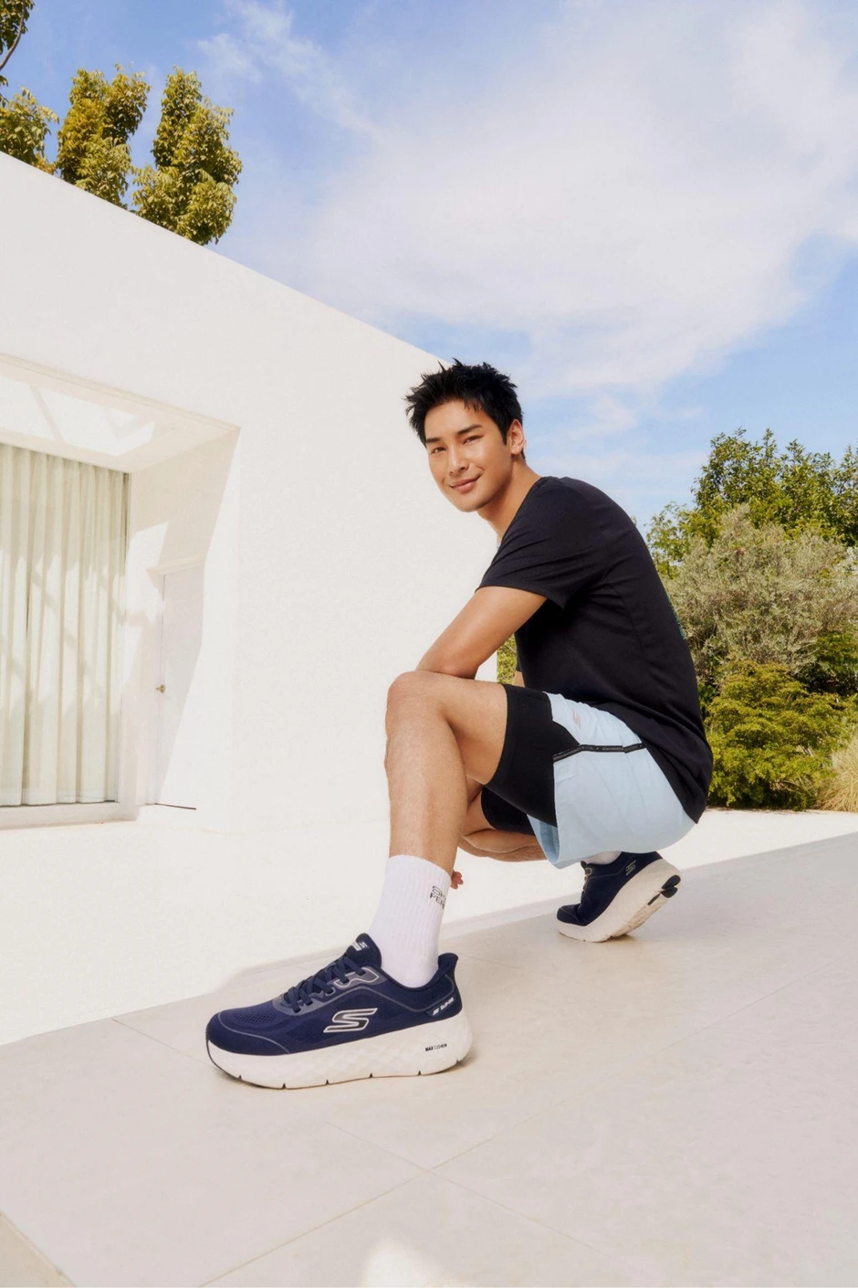 Skechers GOWalk Max Cushioning Flex - thoải mái trong từng chuyển động Skechers GOWalk Max Cushioning Flex - thoải mái trong từng chuyển động