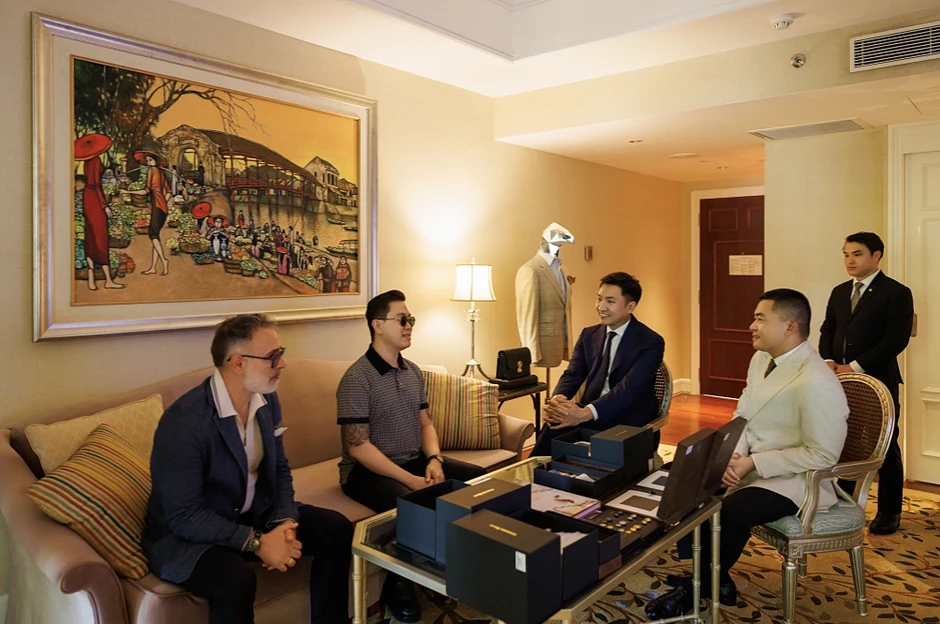 Stefano Ricci mở rộng dấu ấn trong phân khúc thời trang xa xỉ Stefano Ricci mở rộng dấu ấn trong phân khúc thời trang xa xỉ