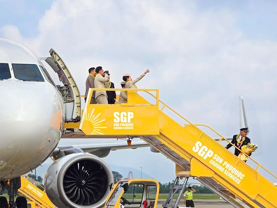 Sun Group ra mắt doanh nghiệp dịch vụ mặt đất tại Phú Quốc Sun Group ra mắt doanh nghiệp dịch vụ mặt đất tại Phú Quốc