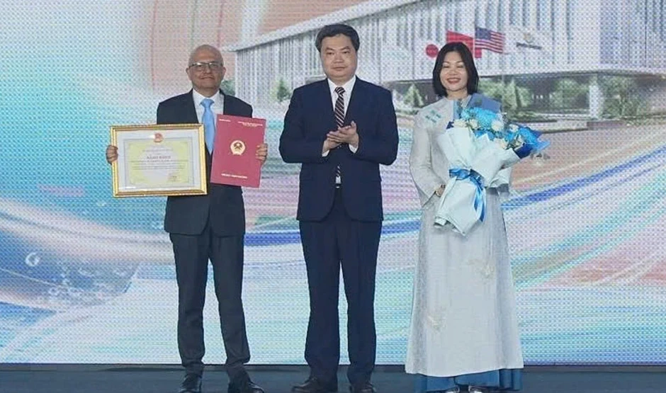 Suntory Pepsico đưa vào hoạt động nhà máy lớn nhất châu Á Suntory Pepsico đưa vào hoạt động nhà máy lớn nhất châu Á