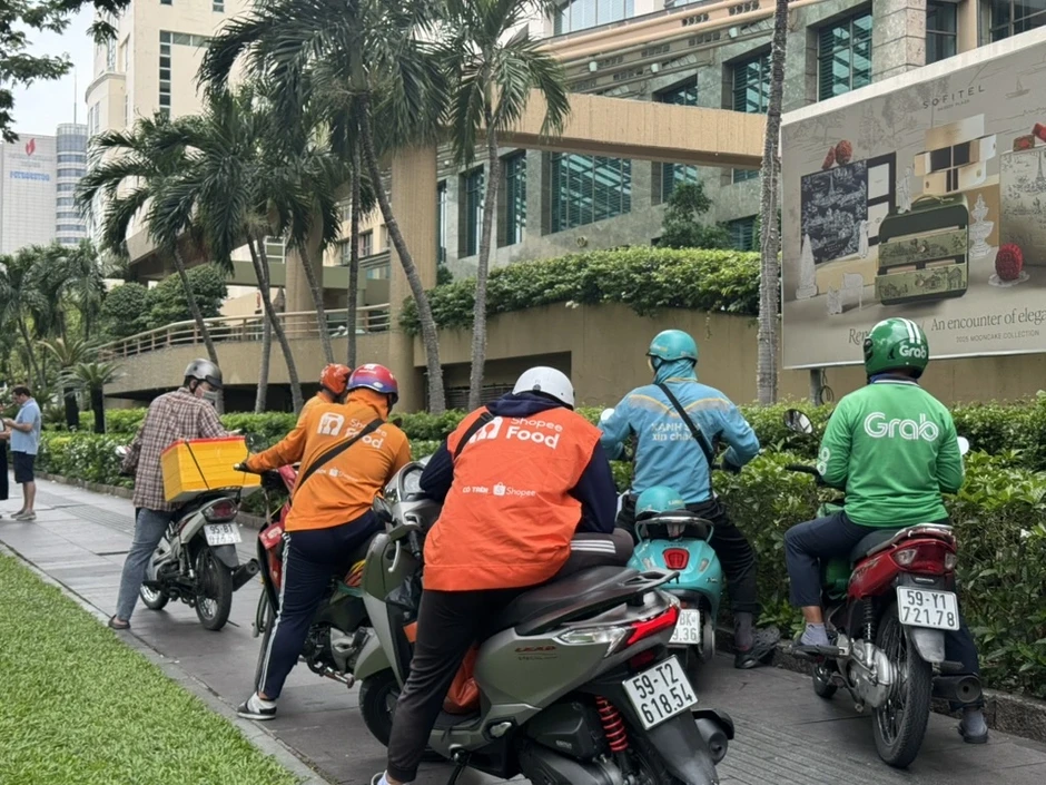 Tài xế xe công nghệ được hỗ trợ phí nhiên liệu Tài xế xe công nghệ được hỗ trợ phí nhiên liệu