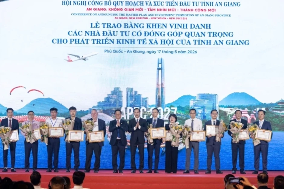 Tân Á Đại Thành đầu tư 5.800 tỷ cho nhà máy xi măng Kiên Giang Tân Á Đại Thành đầu tư 5.800 tỷ cho nhà máy xi măng Kiên Giang
