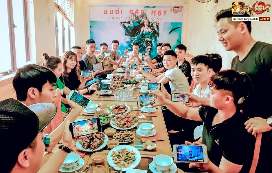 Tân Thiên Long Mobile - 7 năm đồng hành cùng cộng đồng game thủ Việt Tân Thiên Long Mobile - 7 năm đồng hành cùng cộng đồng game thủ Việt
