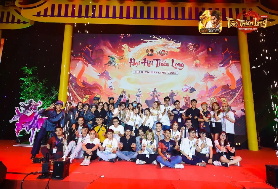 Tân Thiên Long Mobile - 7 năm đồng hành cùng cộng đồng game thủ Việt Tân Thiên Long Mobile - 7 năm đồng hành cùng cộng đồng game thủ Việt